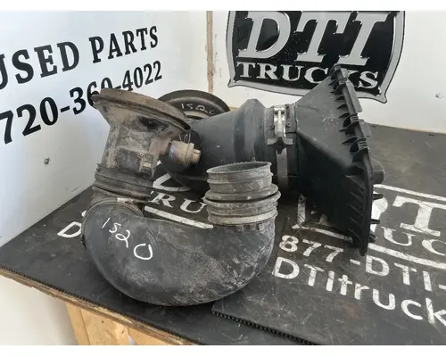 GMC C5500 Air Cleaner