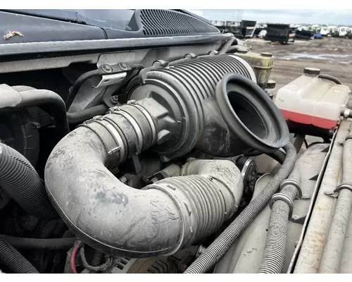 GMC C5500 Air Cleaner