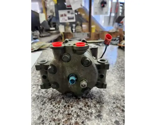 GMC C5500 Air Conditioner Compressor