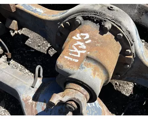 GMC C5500 Axle Assembly, Rear
