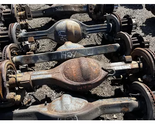 GMC C5500 Axle Assembly, Rear