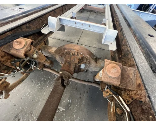GMC C5500 Axle Assembly, Rear
