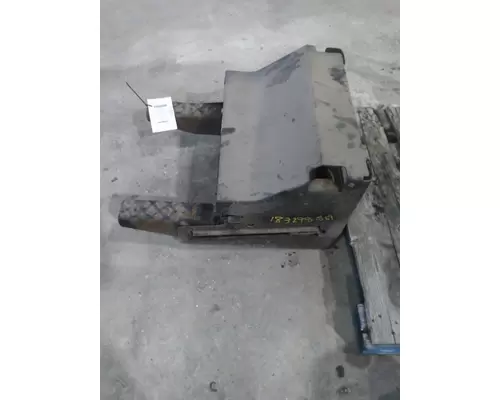 GMC C5500 BATTERY BOX