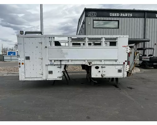 GMC C5500 Box  Bed