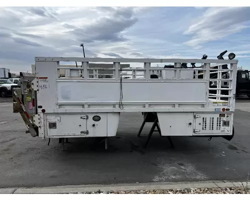 GMC C5500 Box  Bed