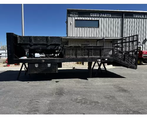 GMC C5500 Box  Bed