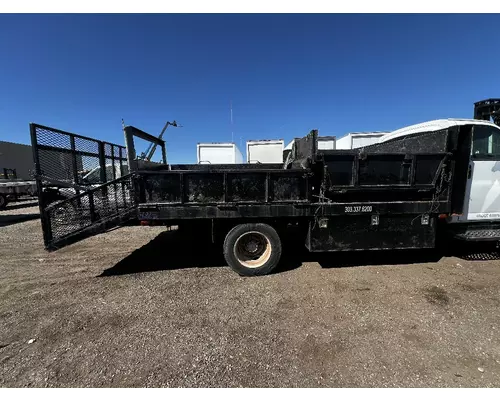 GMC C5500 Box  Bed