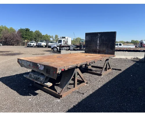 GMC C5500 Box  Bed
