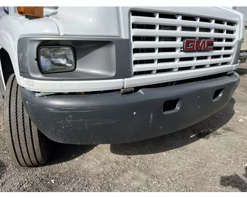 GMC C5500 Bumper Assembly, Front