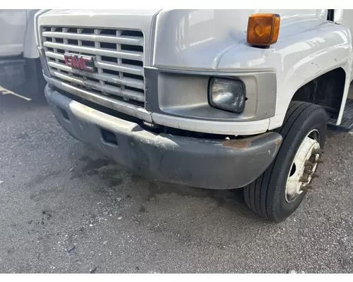 GMC C5500 Bumper Assembly, Front