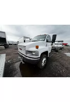 GMC C5500 Bumper Assembly, Front