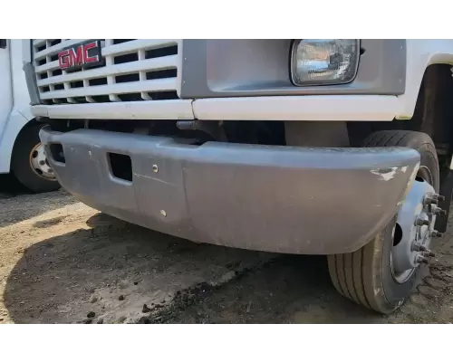 GMC C5500 Bumper Assembly, Front