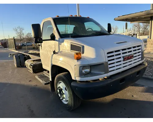 GMC C5500 Cab