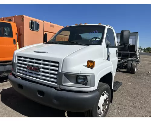 GMC C5500 Cab