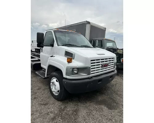 GMC C5500 Cab