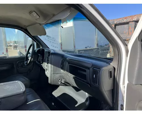 GMC C5500 Cab