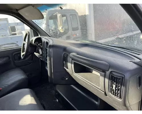 GMC C5500 Cab