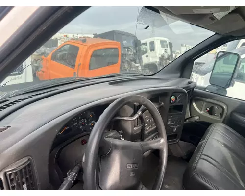 GMC C5500 Cab