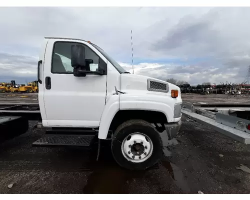 GMC C5500 Cab