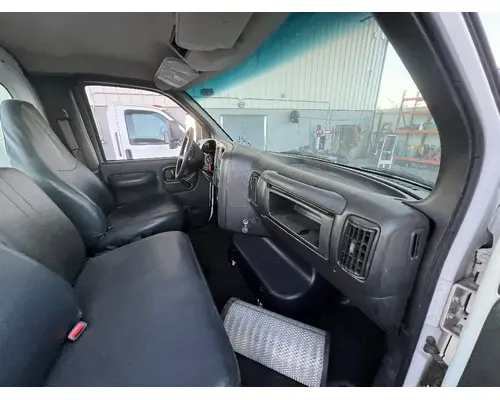 GMC C5500 Cab