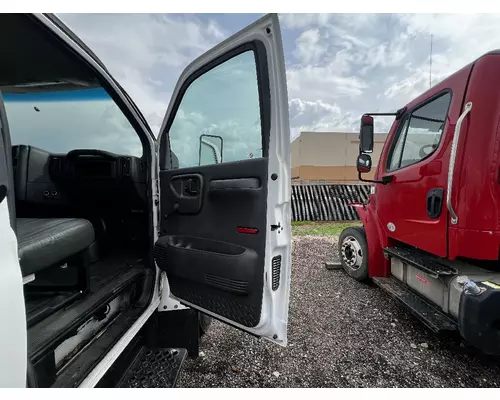 GMC C5500 Door Assembly, Front