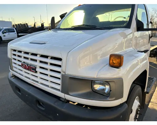 GMC C5500 Fender Extension