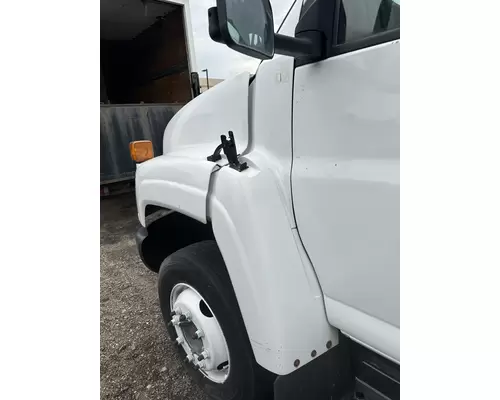 GMC C5500 Fender Extension