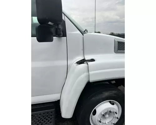 GMC C5500 Fender Extension