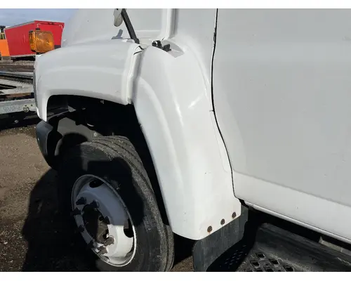 GMC C5500 Fender Extension