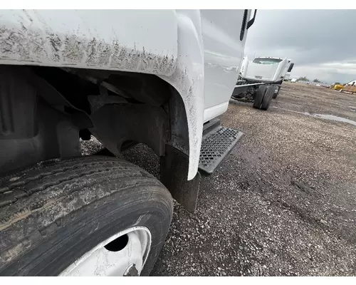 GMC C5500 Fender Extension