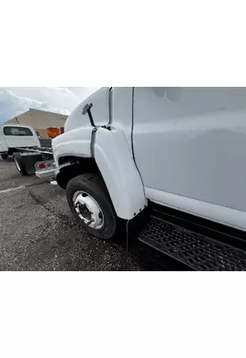 GMC C5500 Fender Extension