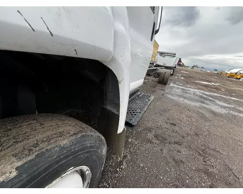 GMC C5500 Fender Extension