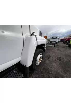 GMC C5500 Fender Extension