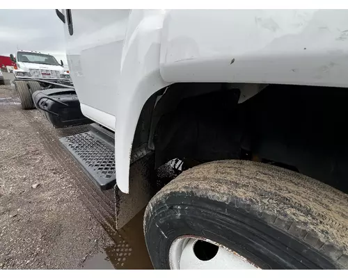 GMC C5500 Fender Extension