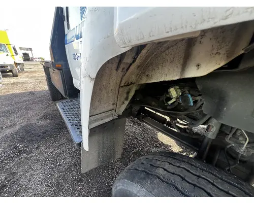 GMC C5500 Fender Extension