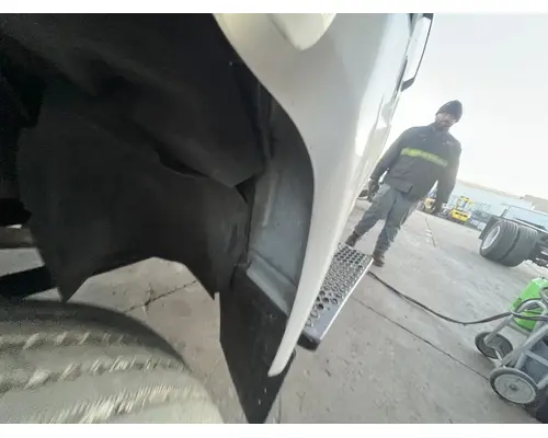 GMC C5500 Fender Extension