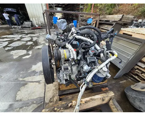 GMC C5500 Filter  Water Separator