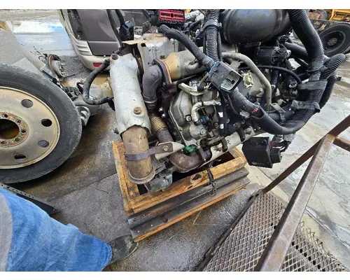 GMC C5500 Filter  Water Separator