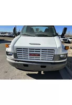 GMC C5500 Grille