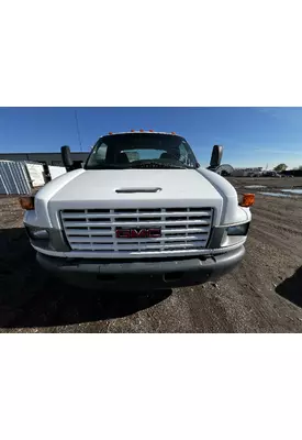 GMC C5500 Grille