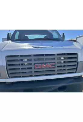 GMC C5500 Grille