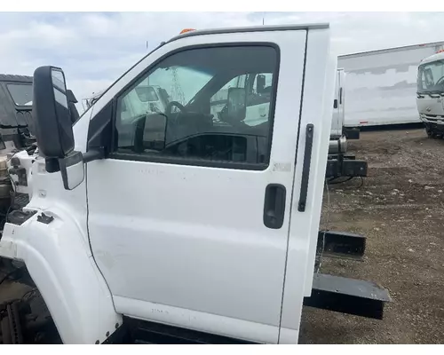 GMC C5500 Grille