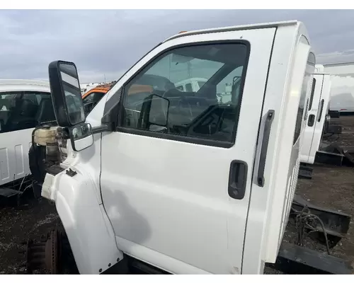 GMC C5500 Grille