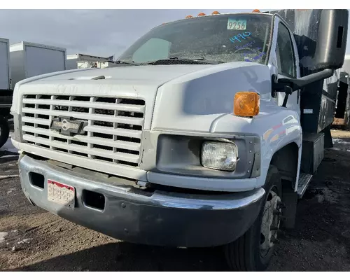 GMC C5500 Grille