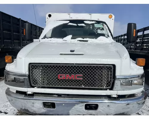 GMC C5500 Grille