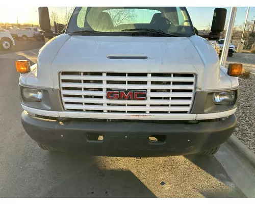 GMC C5500 Grille