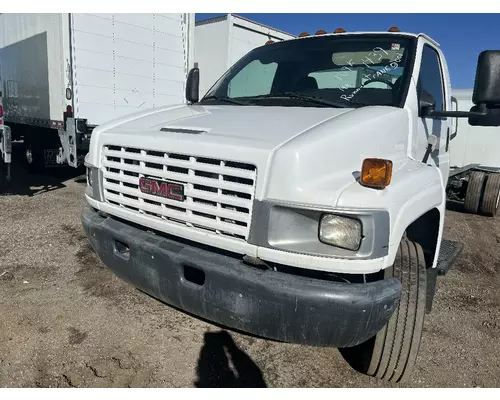 GMC C5500 Grille