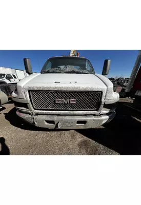 GMC C5500 Grille