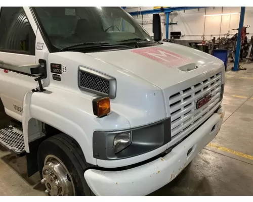 GMC C5500 Hood