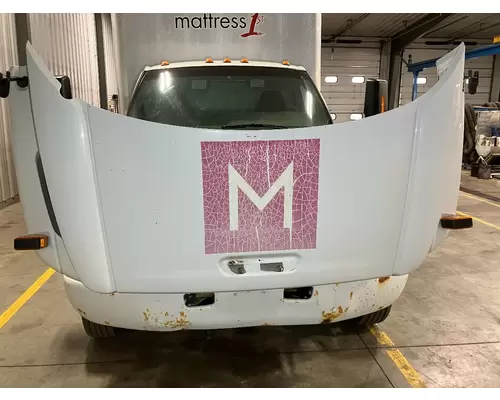 GMC C5500 Hood